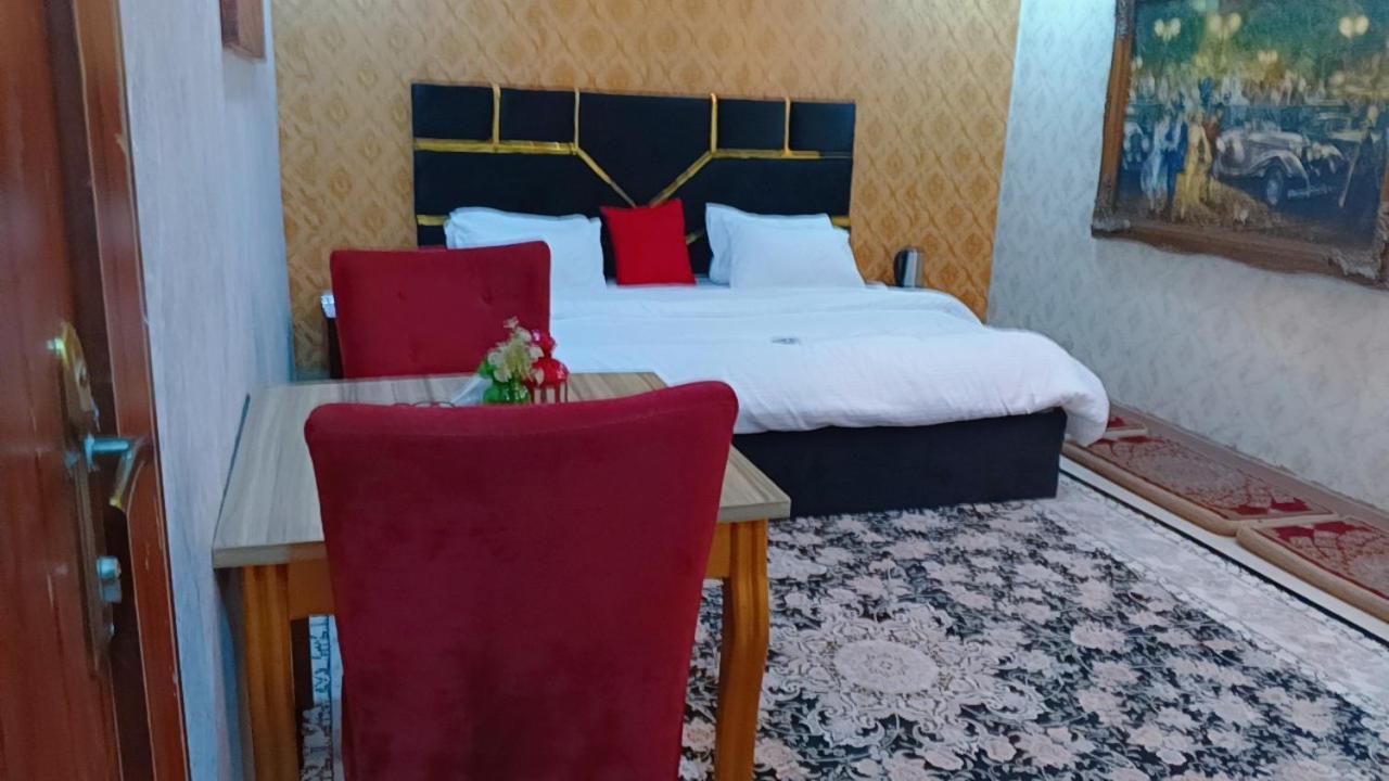 Nuit De Paris Hotel Abuja Exterior photo